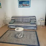 Maria Villa